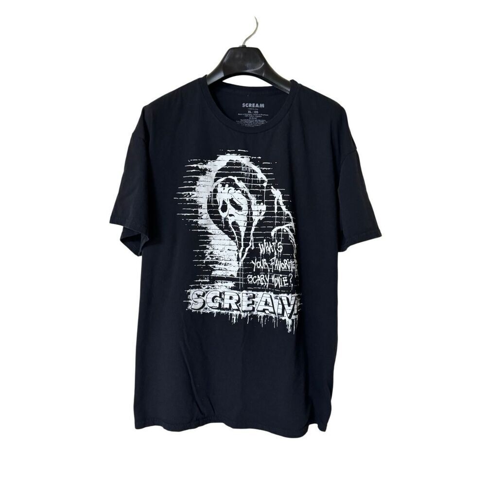 Scream What’s Your Favorite Scary Movie Graphic T-shirt Men’s XL Black